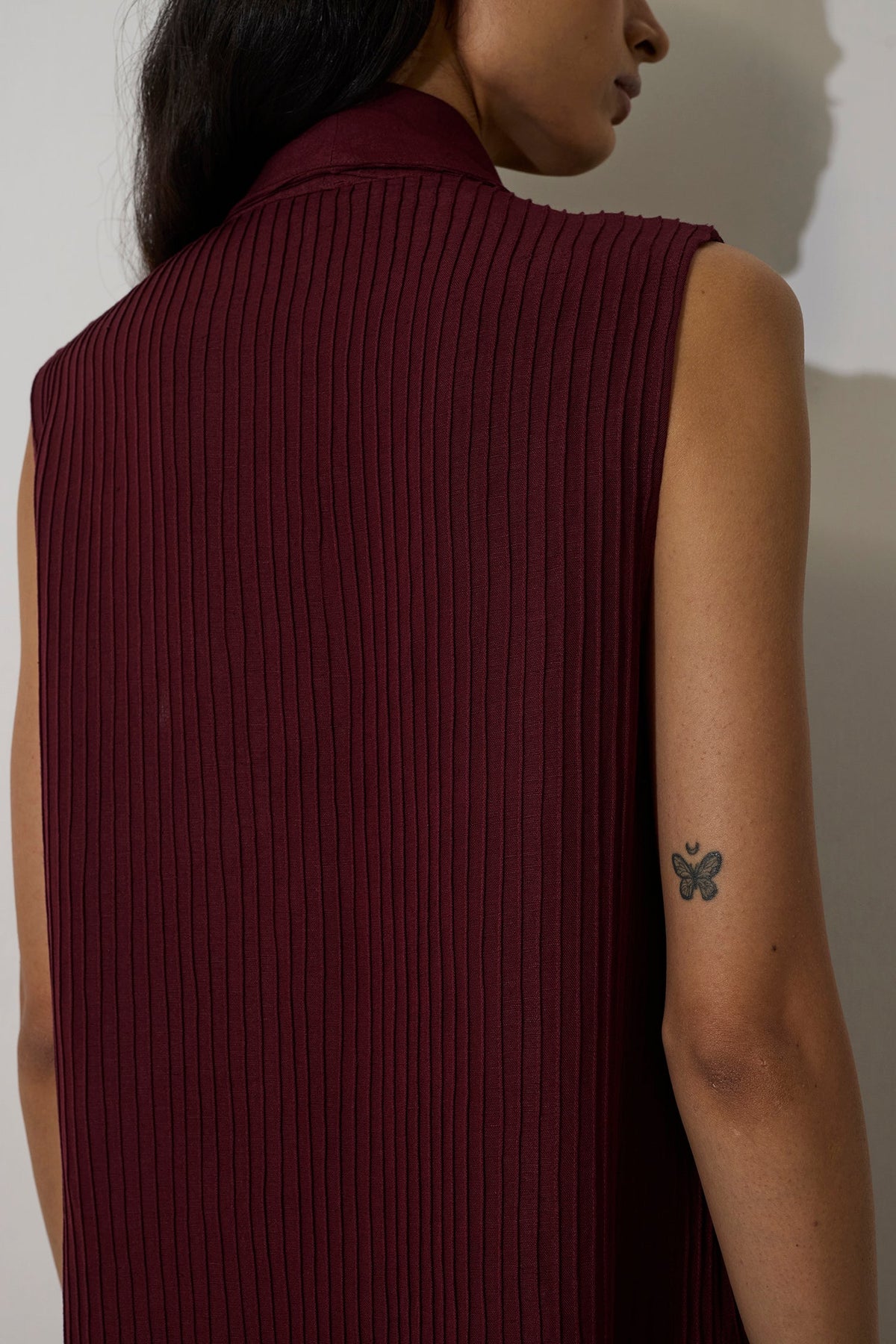Pintuck Linen Sleeveless Duster