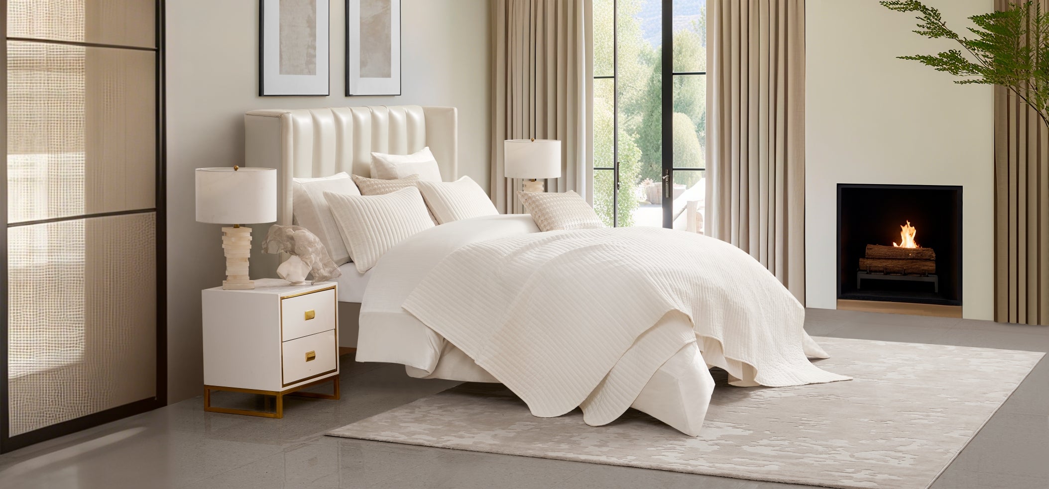 Mykonos Ivory Linen Quilt Set