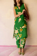 Hibiscus Anaar V-Neck Co-ord Set - Fern