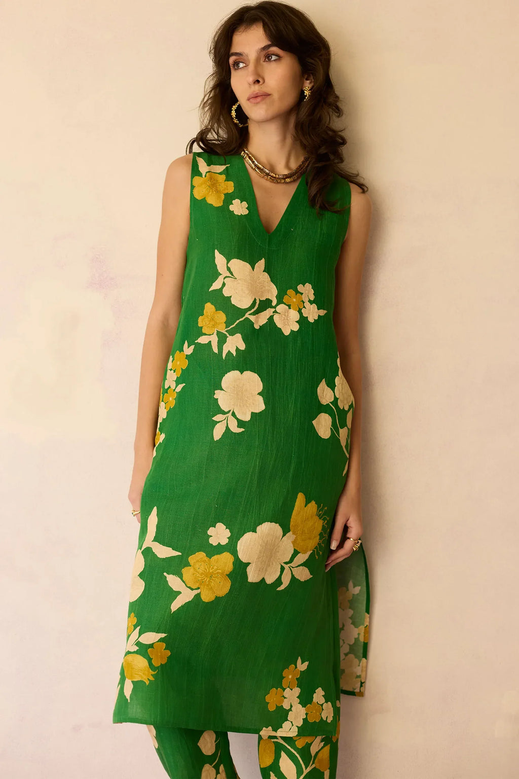 Hibiscus Anaar V-Neck Co-ord Set - Fern