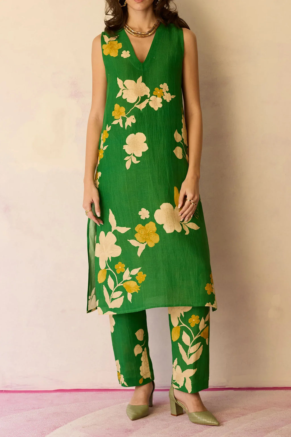 Hibiscus Anaar V-Neck Co-ord Set - Fern
