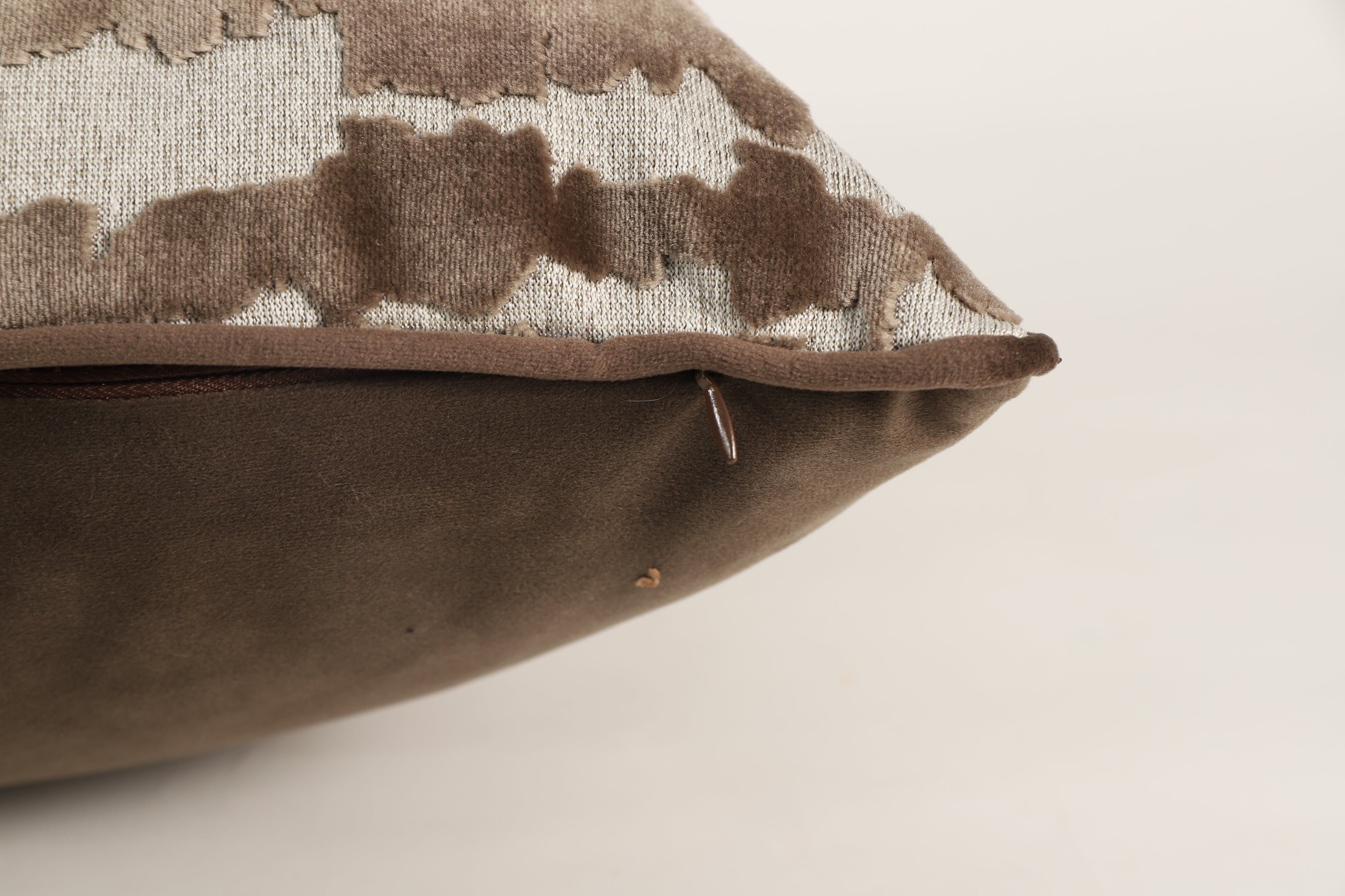Santana Shadow Ikat Pillow – Coffee