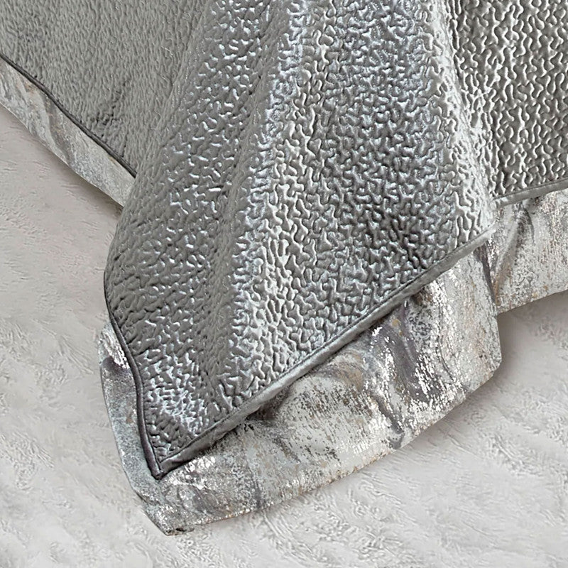 Sayra Grey Quilt