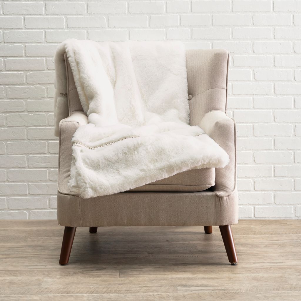 Lux Cloud Throw