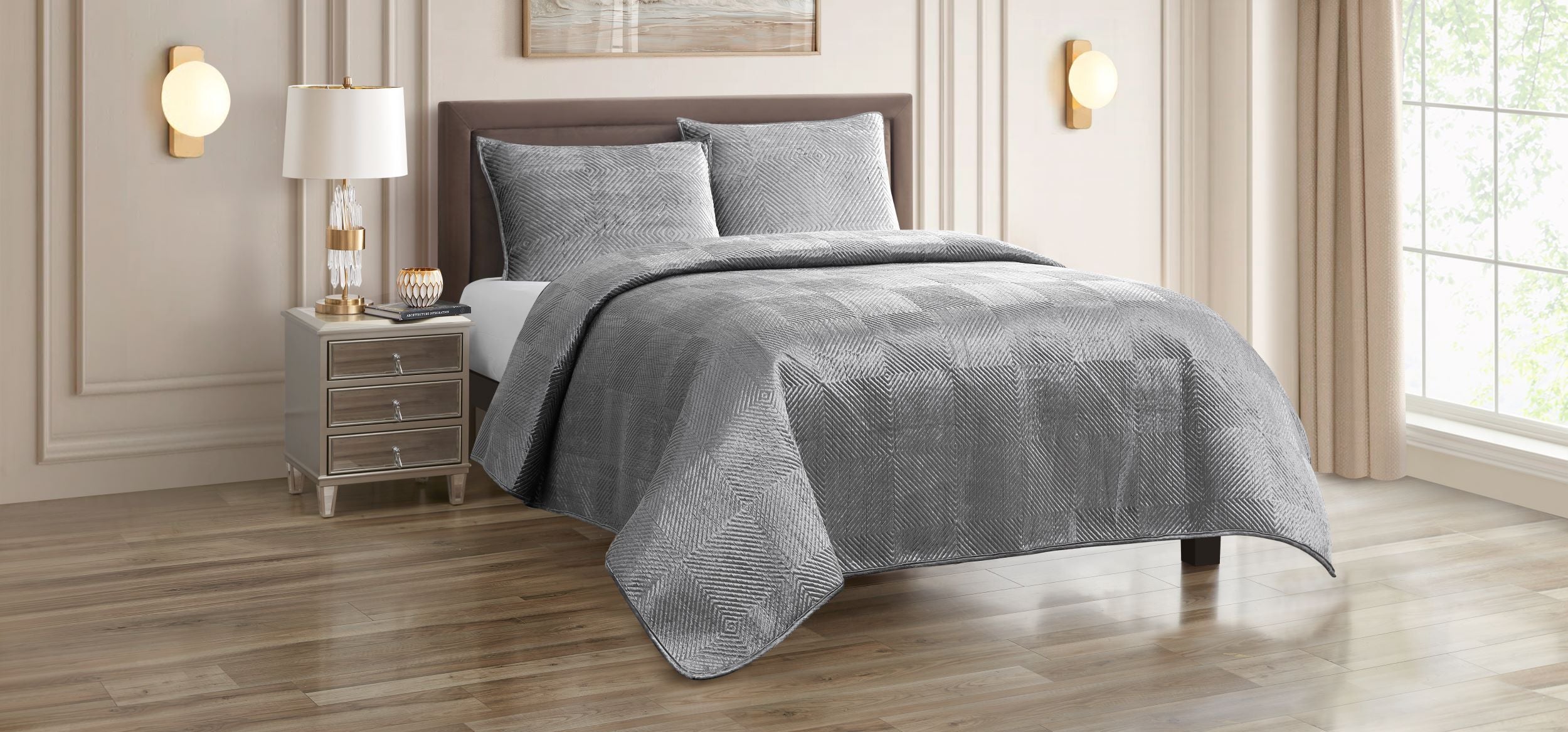 Tivoli Grey Quilt Set