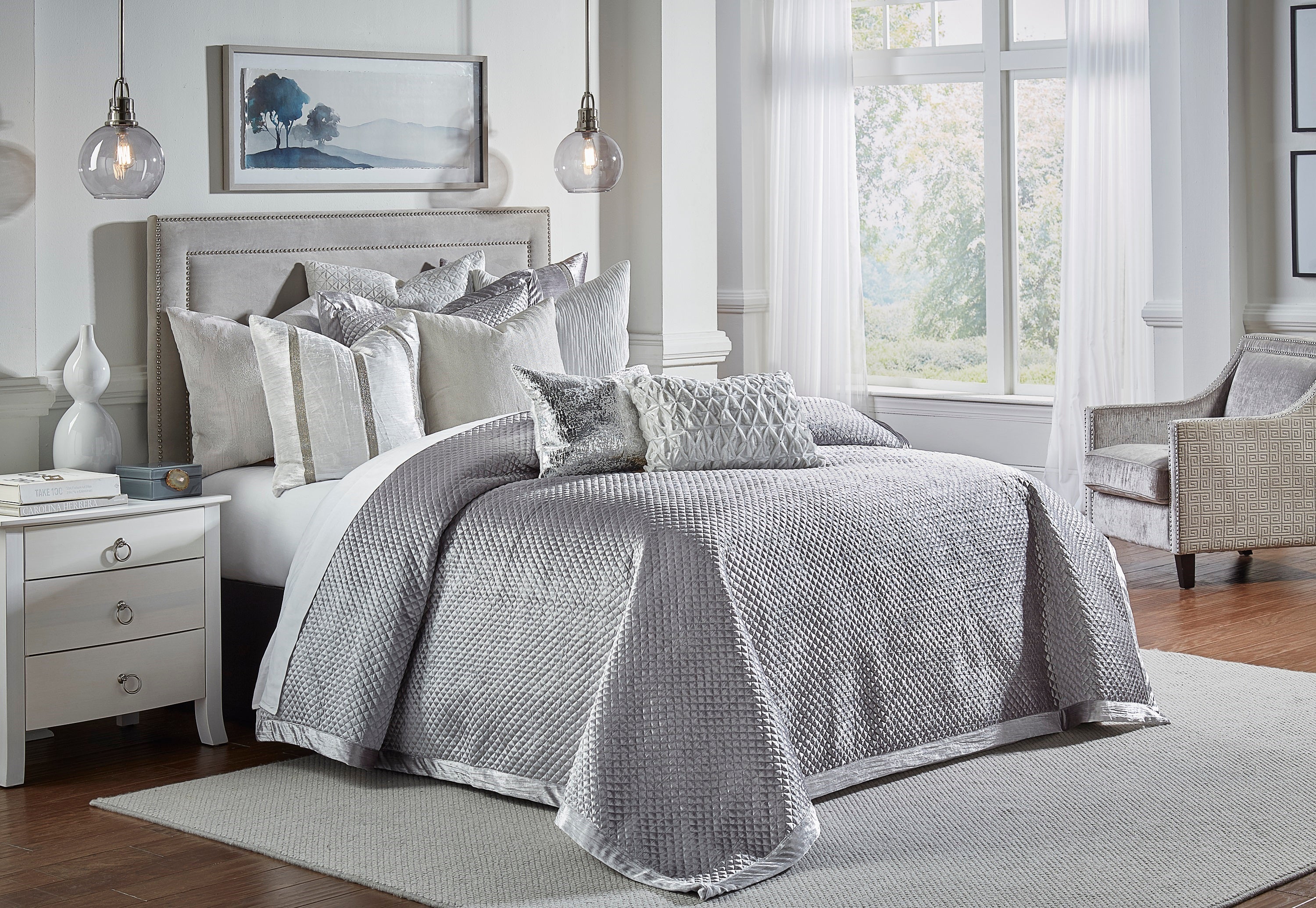 Amani Grey Quilt Set