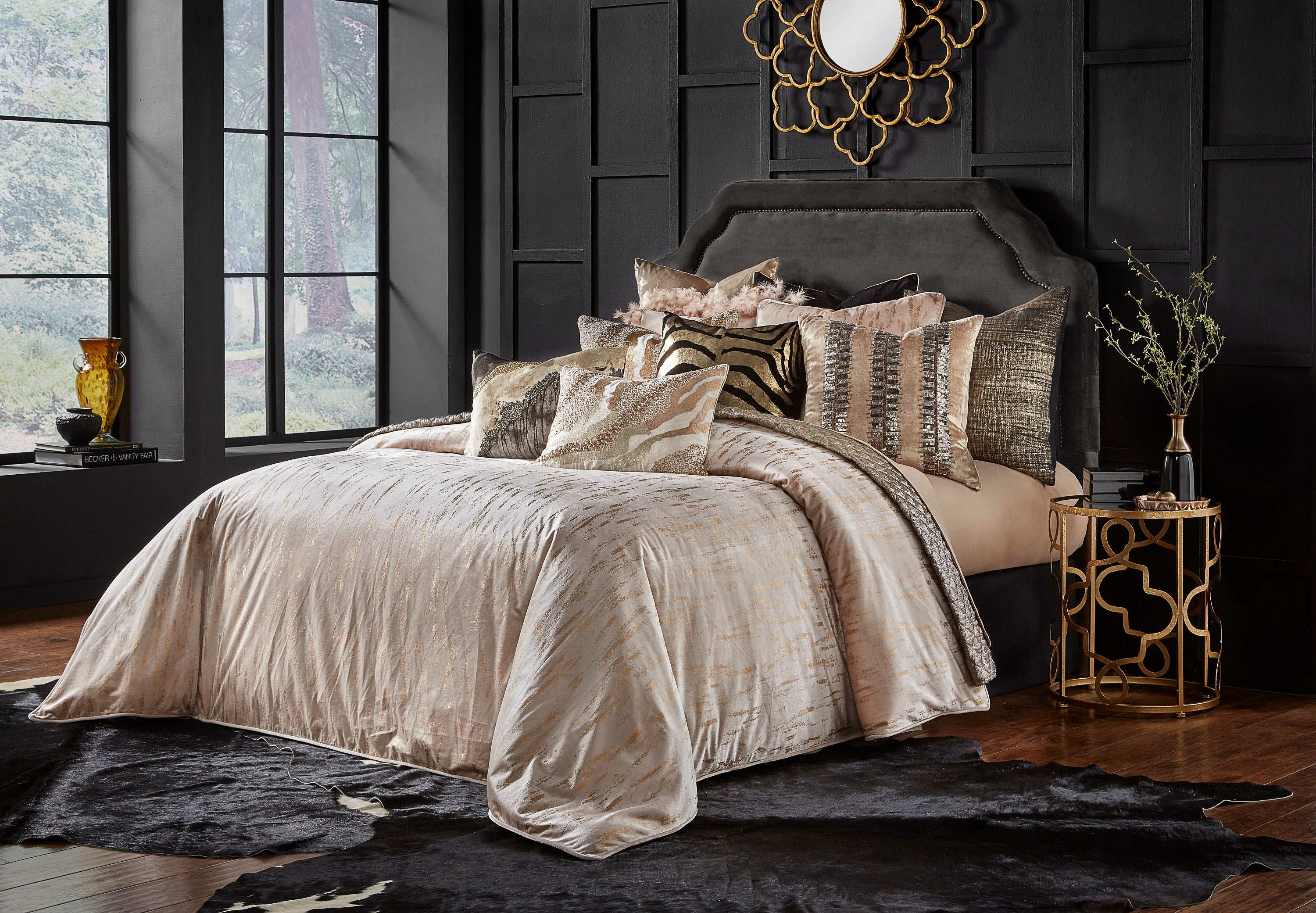 Arian Ivory Velvet Duvet Cover