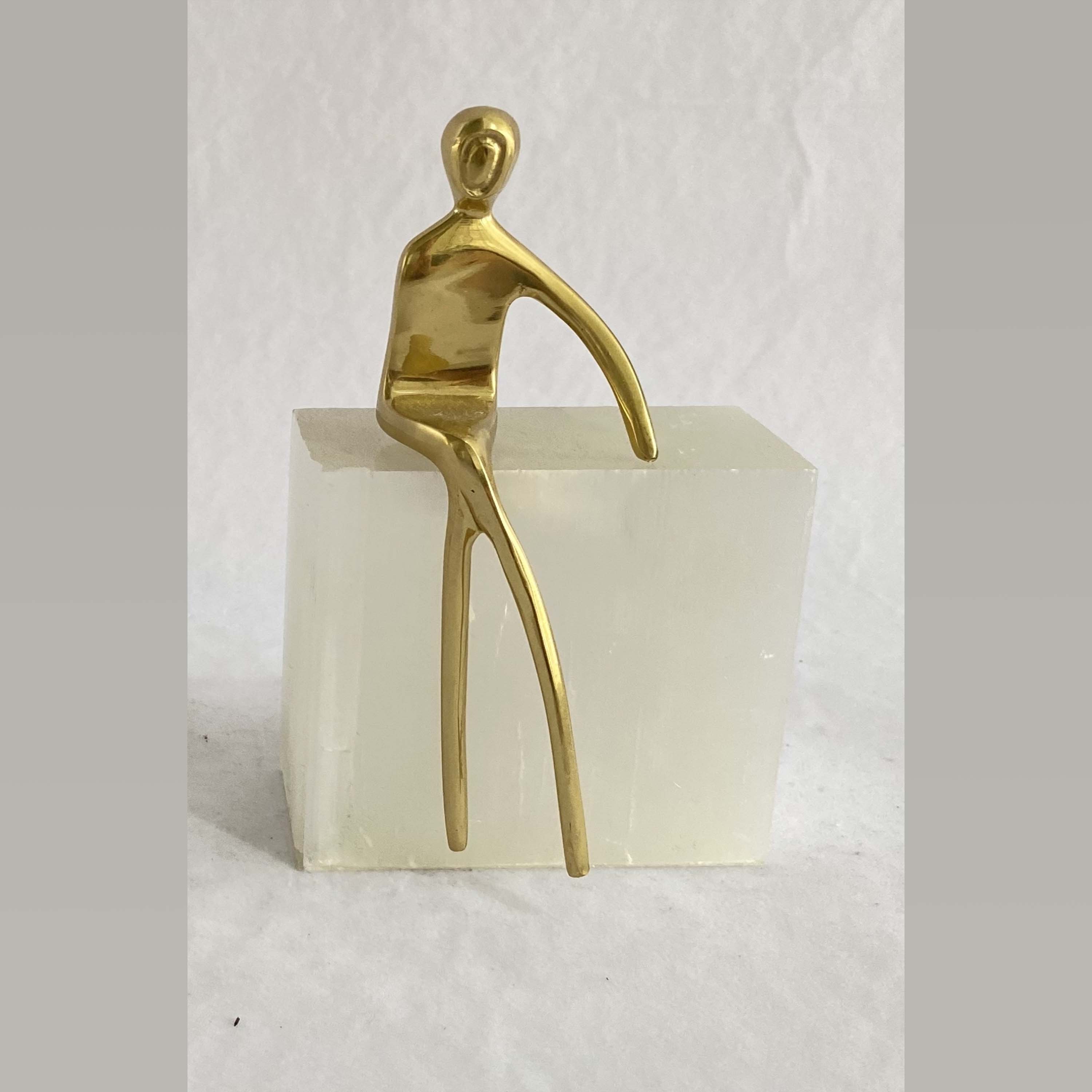 Home Decor Maya Figurine Ornament - Medium