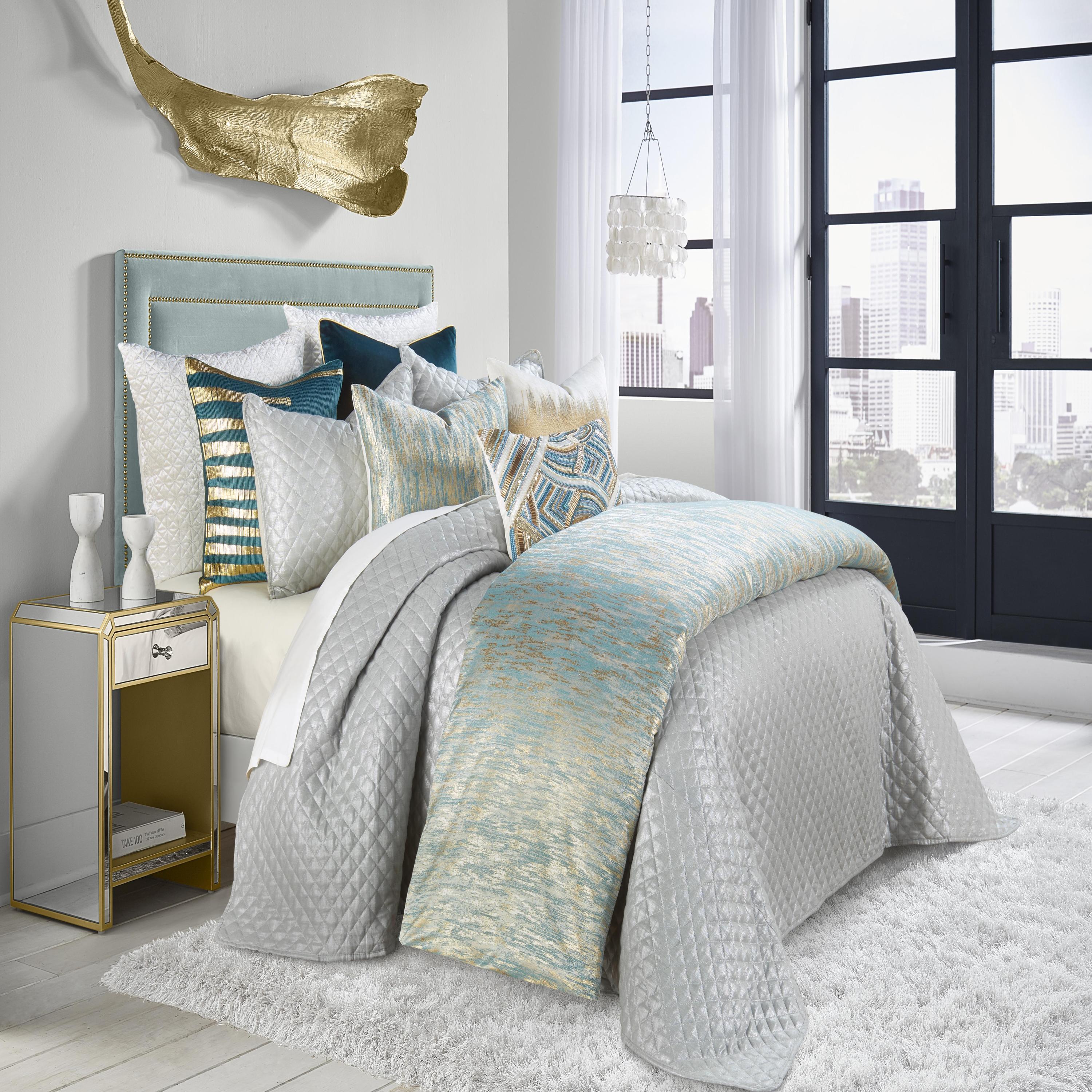 Elana Aqua Silver Quilt