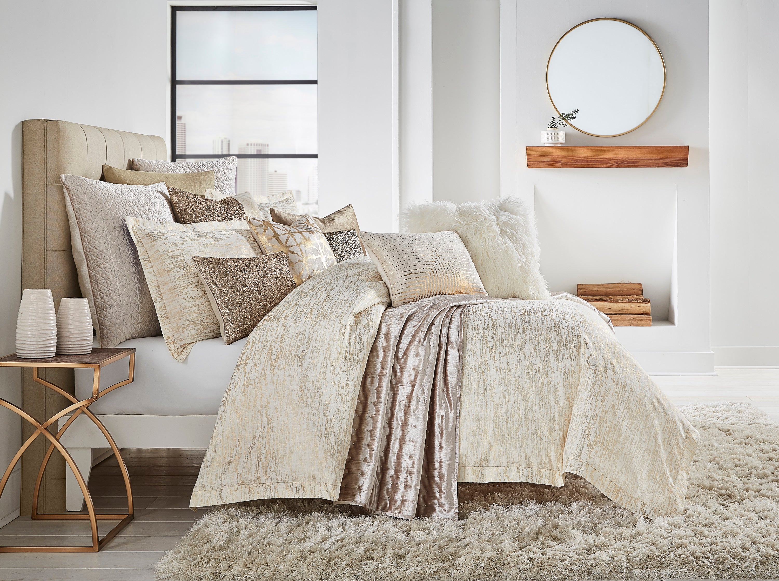 Lana Ivory Gold Duvet