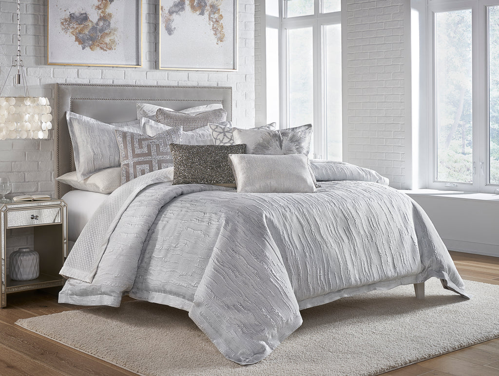 Naja Grey Silver Duvet Set